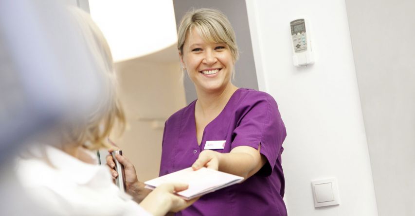 Zahnarztpraxis Zahnstrategen in Bornheim-Merten - Zahnarzt Dr. Aniol